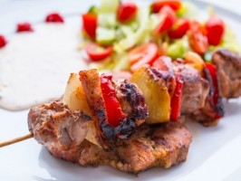 BROCHETTES DE CANARD AUX LÉGUMES – par 200g